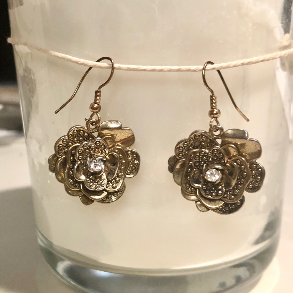 gold plated rose earrings faux diamond